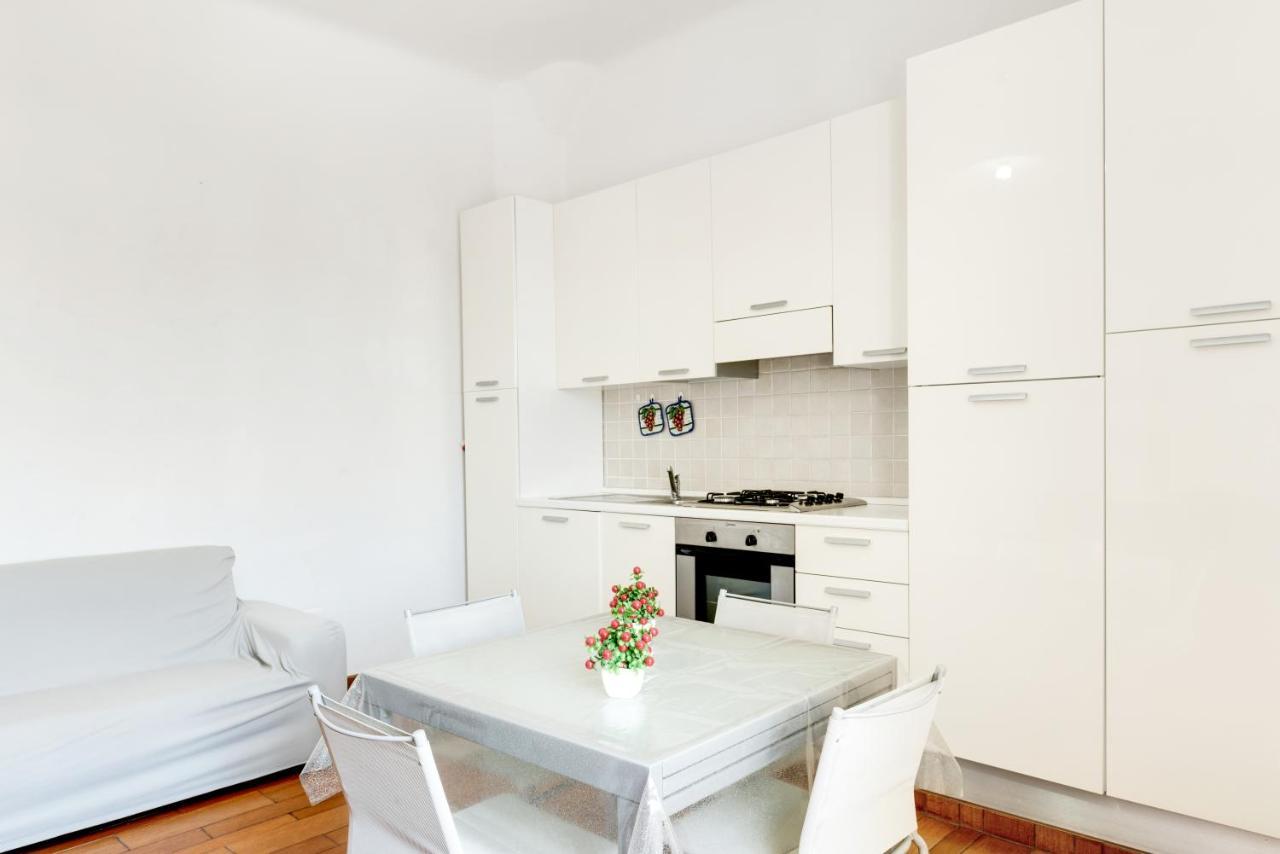 Migliarina Cozy Apartment La Spezia Esterno foto